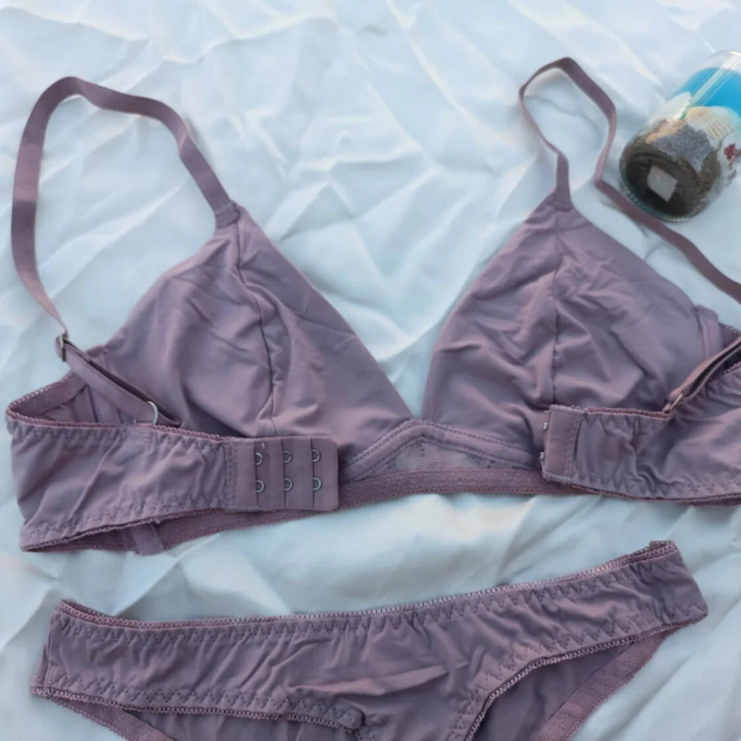 Very Soft & Smooth Non Padded Bra & Thongs Set