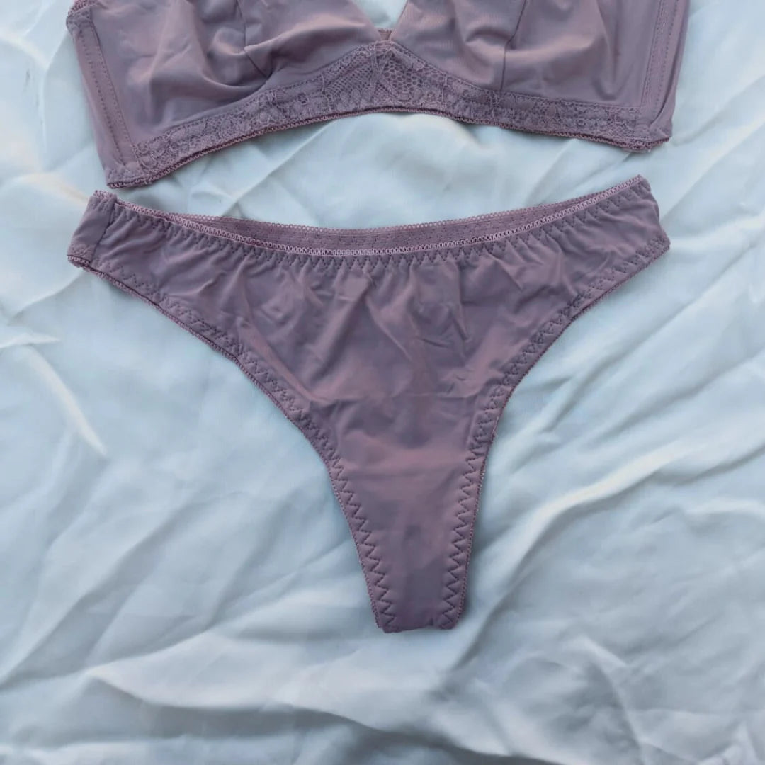 Very Soft & Smooth Non Padded Bra & Thongs Set