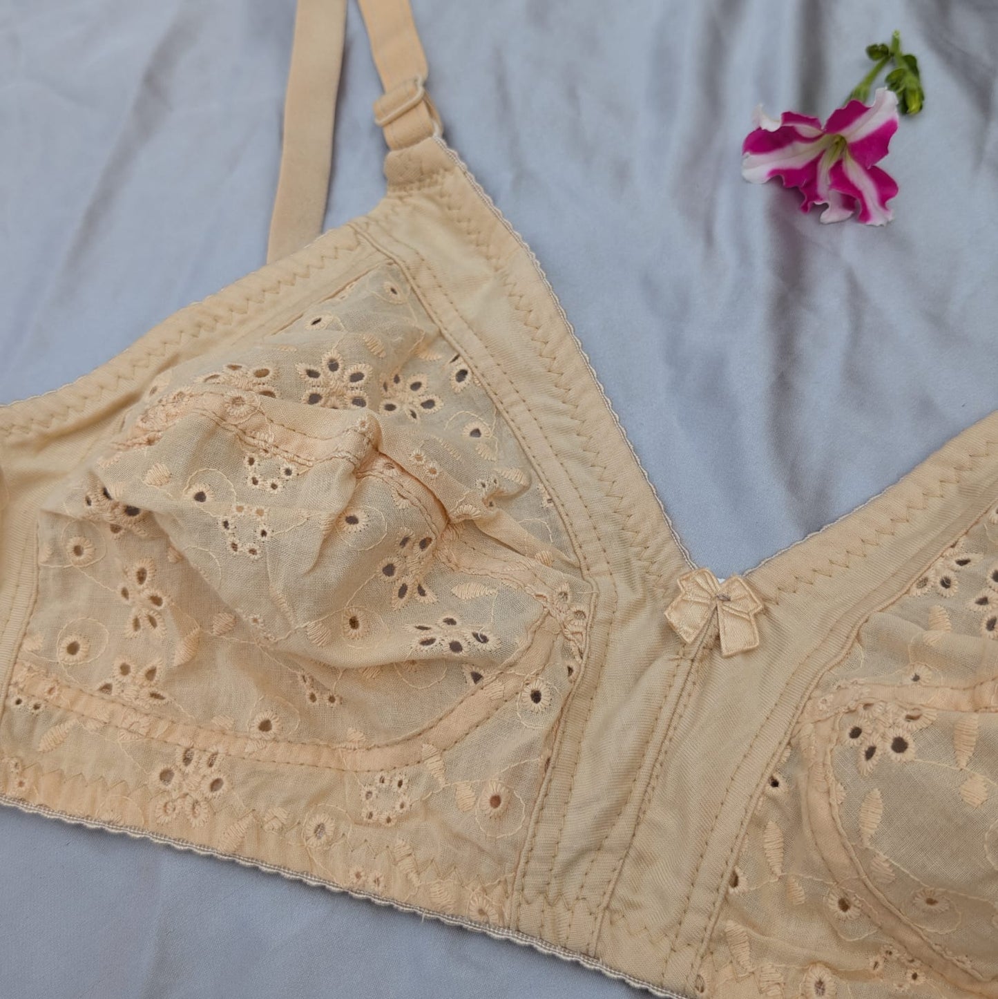 Very Soft & Smooth Traditional Chicken Bra