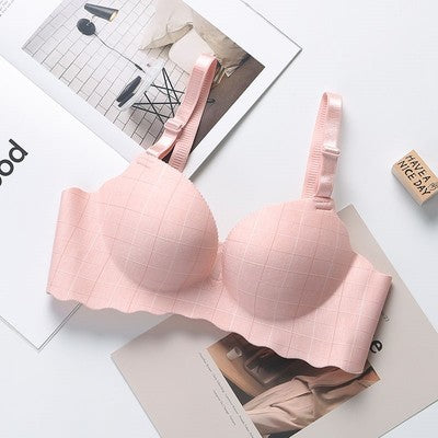 Single Padded Very Soft Check Design Foamy T-Shirt Bra