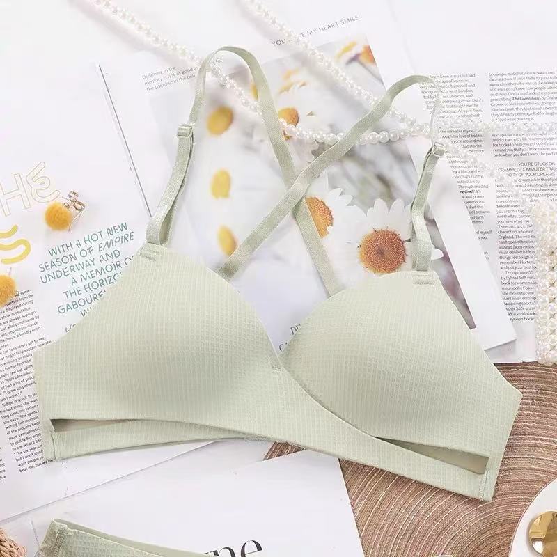 Very Soft & Smooth Cross Daily Wear Bra