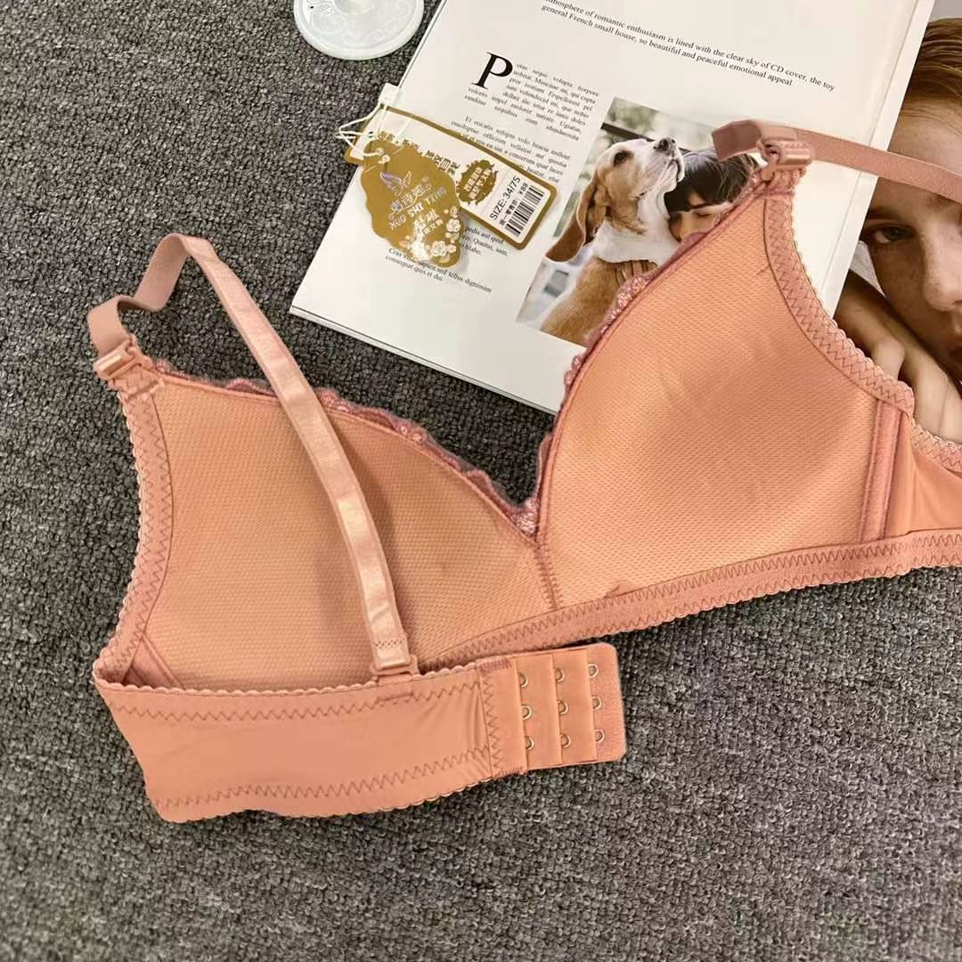 Flower Design Thin Padded Deep Cleavage Daily Wear Bra ( Only Bra )